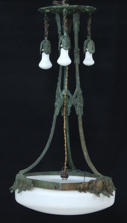 TAKLAMPA, jugend, sannolikt Böhlmarks, 1900-talets början, h 90.