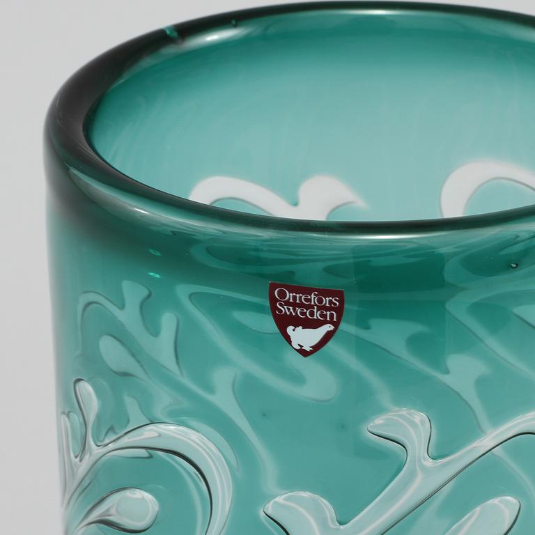 VAS, glas, "Ariel", Eva Englund, Orrefors, 1900-talets andra hälft.