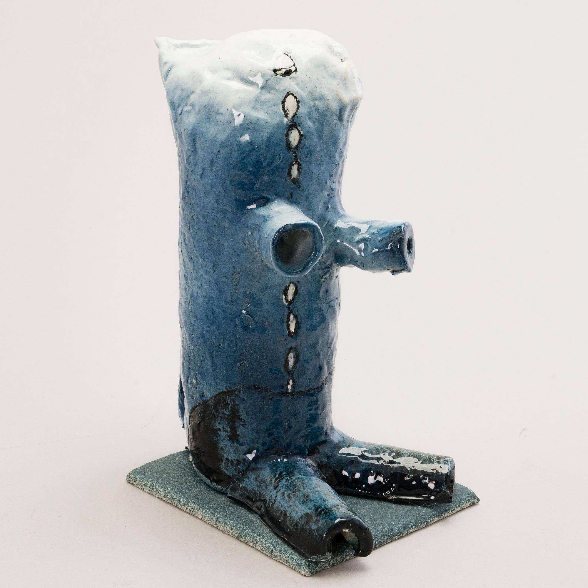 HELJÄ LIUKKO-SUNDSTRÖM, a unique sculpture, signed Heljä Liukko-Sundström. 2015.