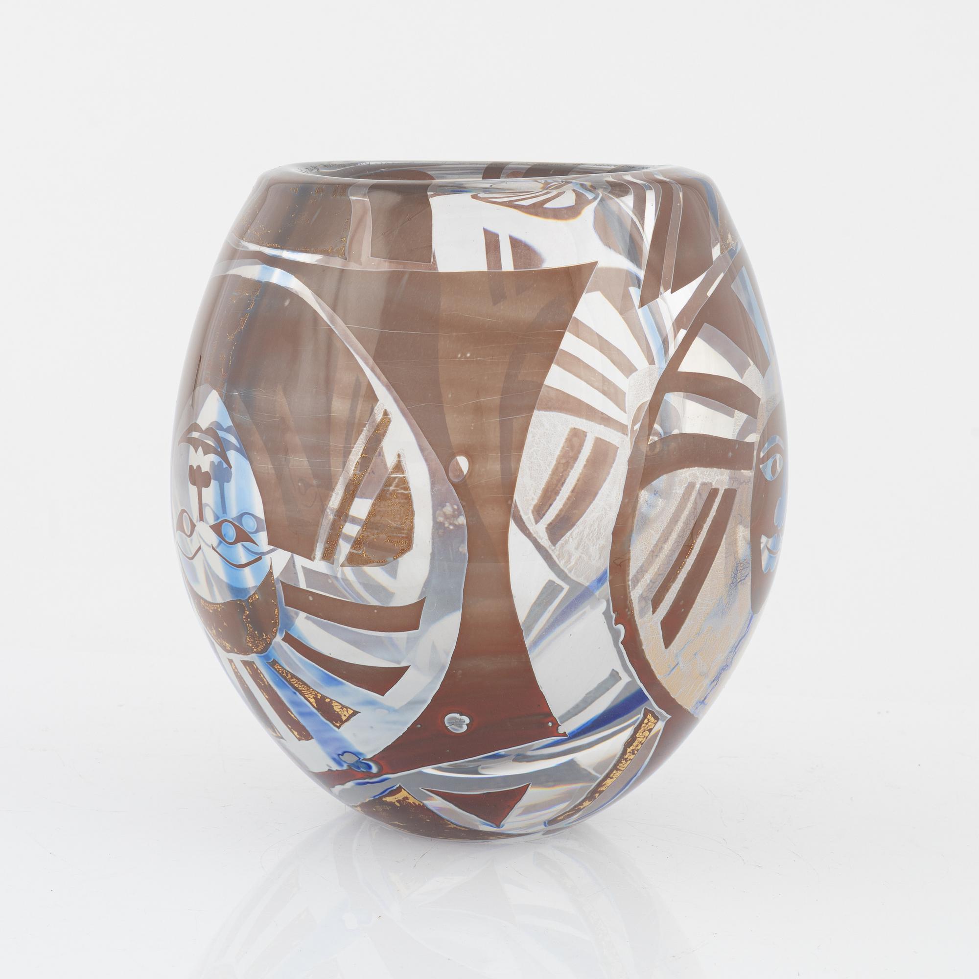 Hanne Dreutler & Arthur Zirnsack, vase, a so called gold graal, signed and dated 1989.