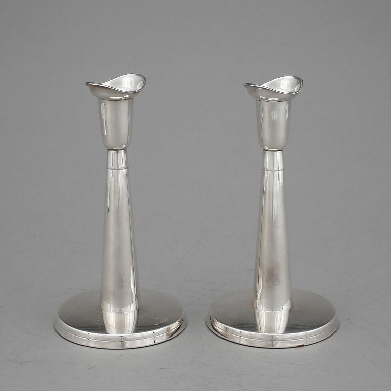 LJUSSTAKAR, ett par, silver, Ceson, Göteborg, 1956.