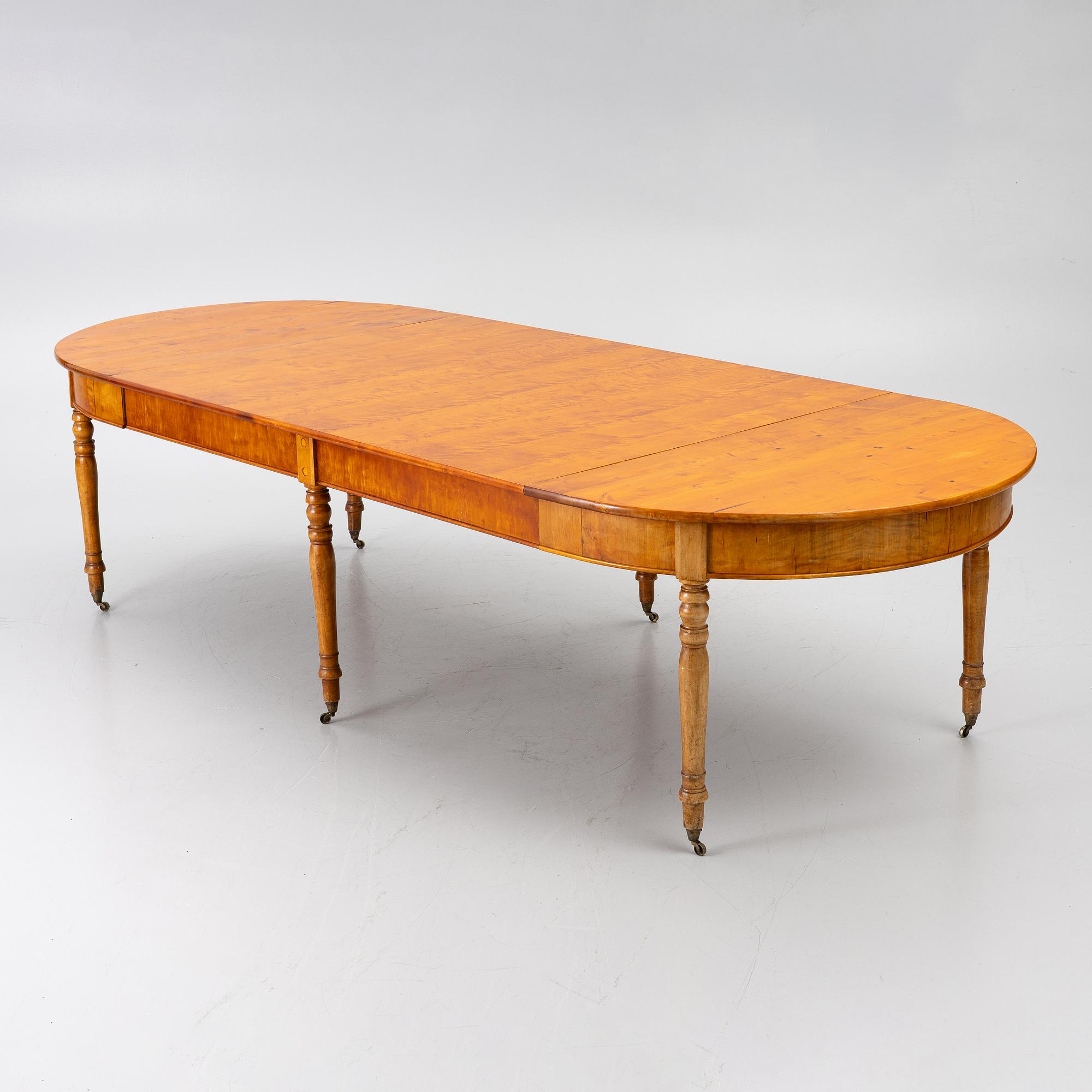 Matbord, 1800-tal.