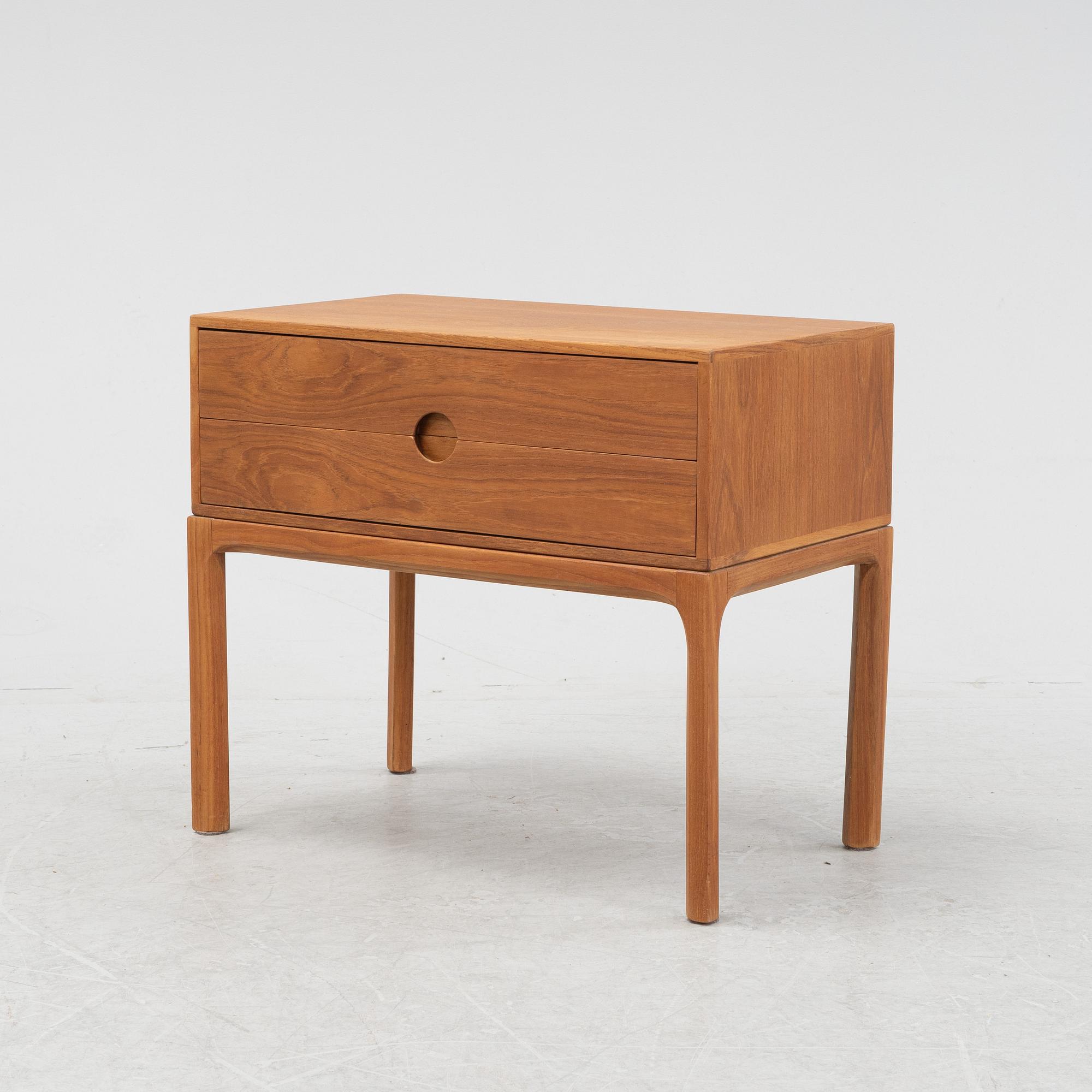 Aksel Kjersgaard, byrå, nr 384, Odder, Danmark, 1960-tal.