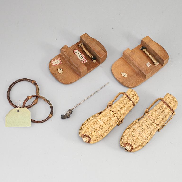 Two pairs of shoes, two bracelets and a hairpin, Japan, circa 1900.