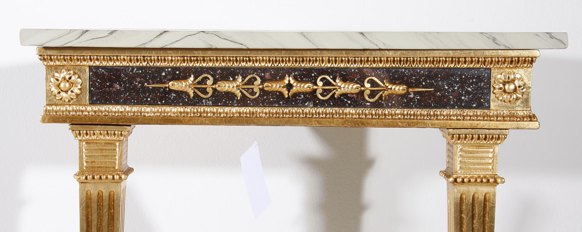 HÖRNBORD, sengustaviansk stil, 1800/1900-tal.
