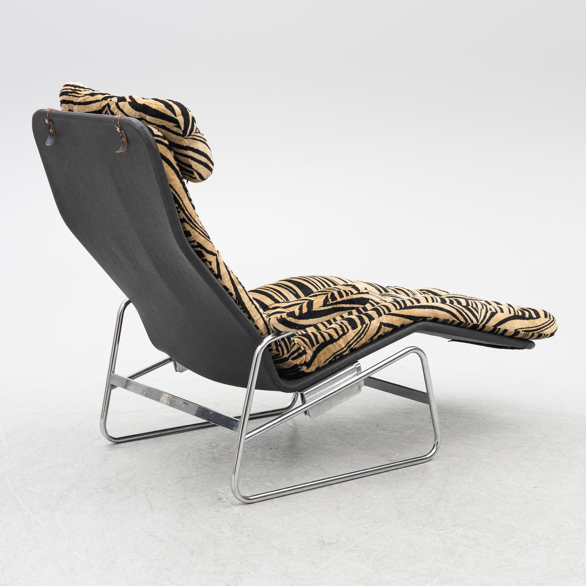 Sam Larsson, a 'Fenix' lounge chair, Dux, Sweden, 1970's/80's.