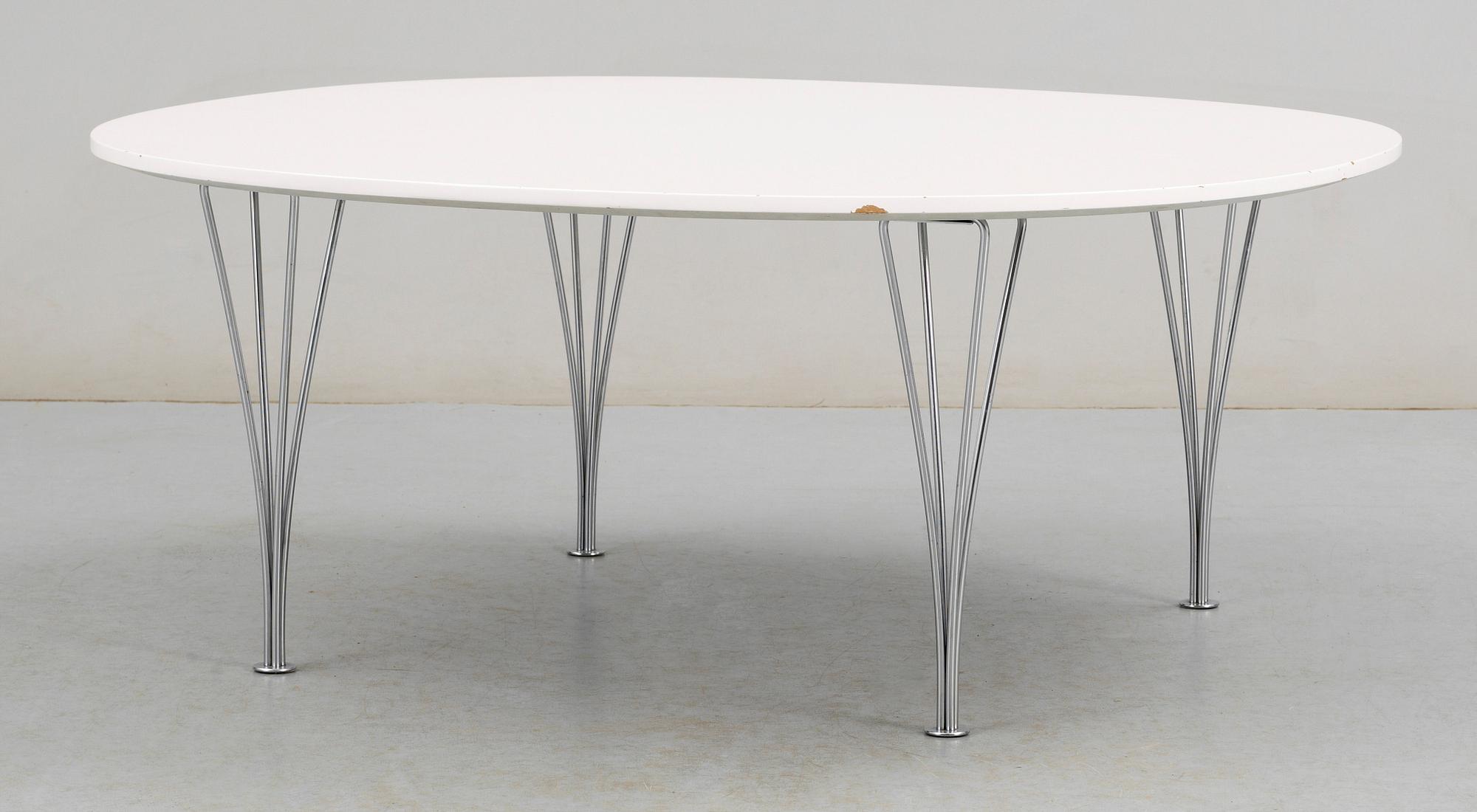 BORD, "Supercirkel", Piet Hein trol för Fritz Hansen.