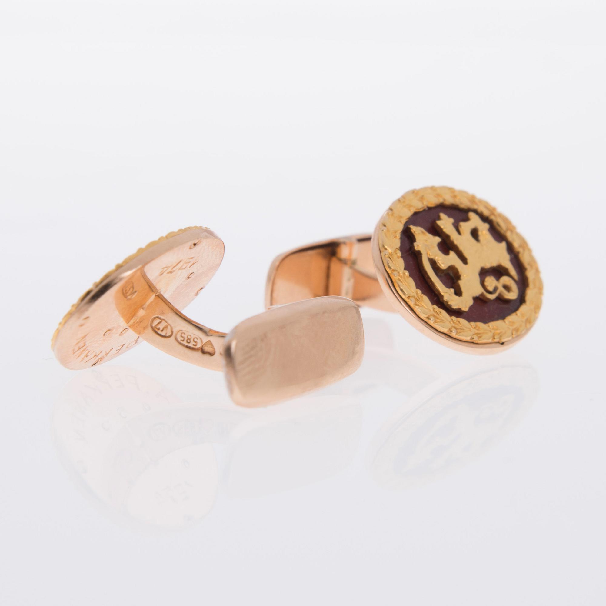 MANSCHETTKNAPPAR ETT PAR, 14 K Guld, N. Westerback 1974. Total vikt 12 g.