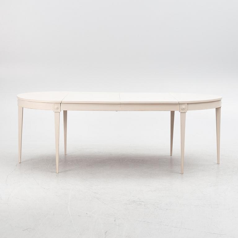 A Gustavian style dining table, mid-20th Century.