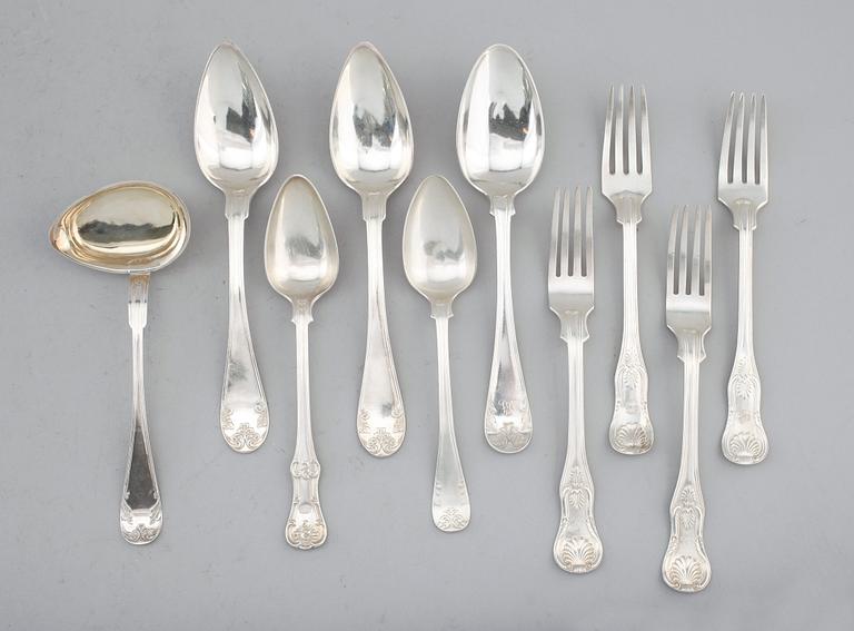 BESTICK, 10 delar, olika modeller, svenska stämplar, 1800-tal. Vikt ca 600 g.