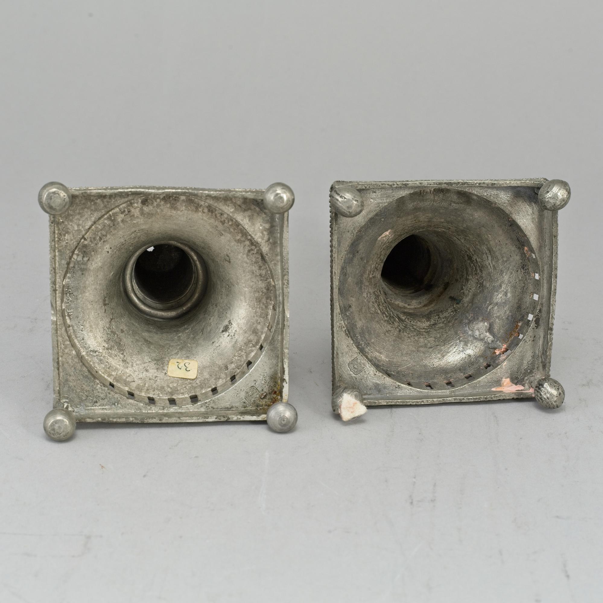 A pair of gustavian pewter candlesticks.  Hans Wicksten, Västerås (1782-1814).