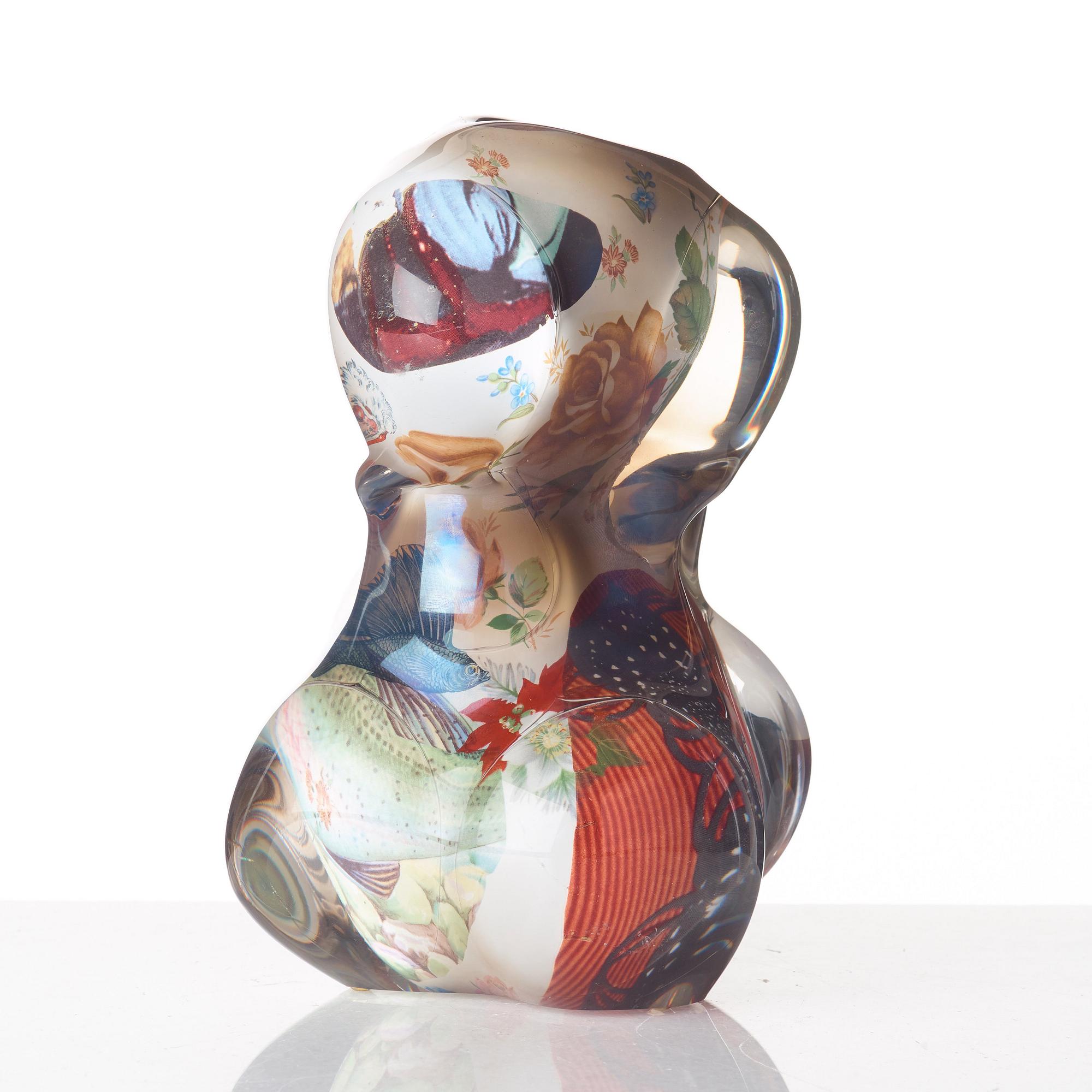 Per B. Sundberg, a 'fabula' vase, Orrefors, Sweden 1998.