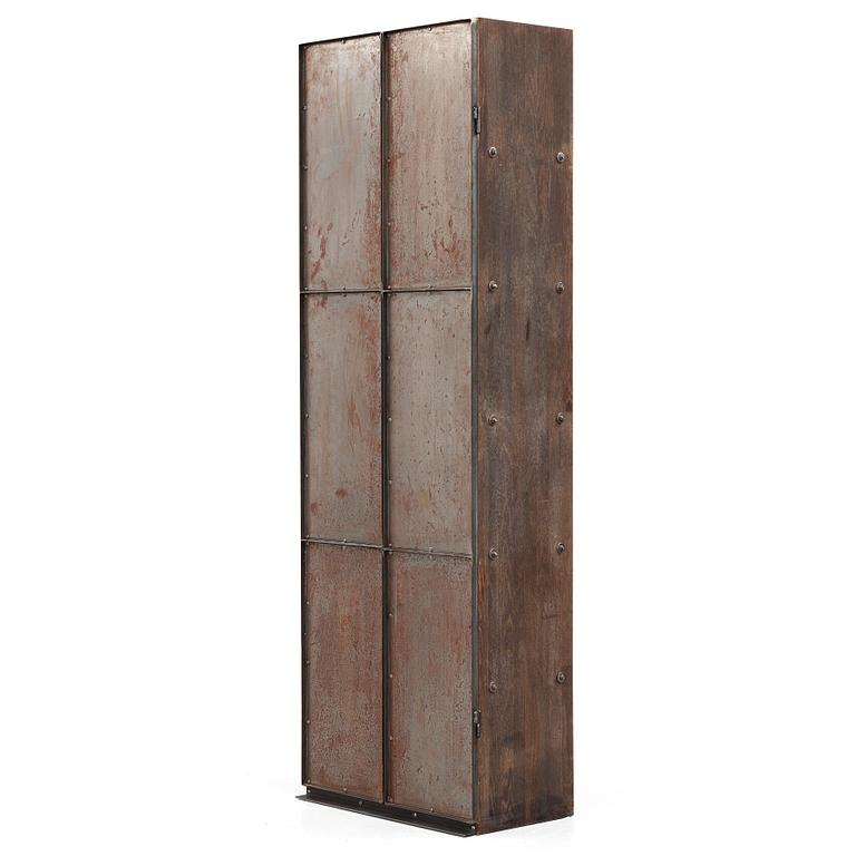 Jonas Bohlin, a 'Slottsbacken' cabinet, ed. 71/200, Källemo, Sweden post 1987.