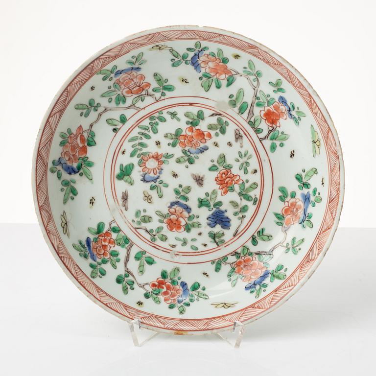 A porcelain plate, China, Kangxi (1662-1722).
