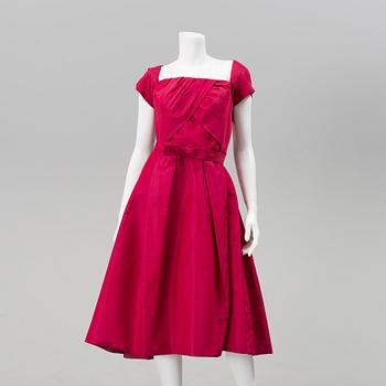 A dress from NK:s Franska Damskrädderi, circa 1950.