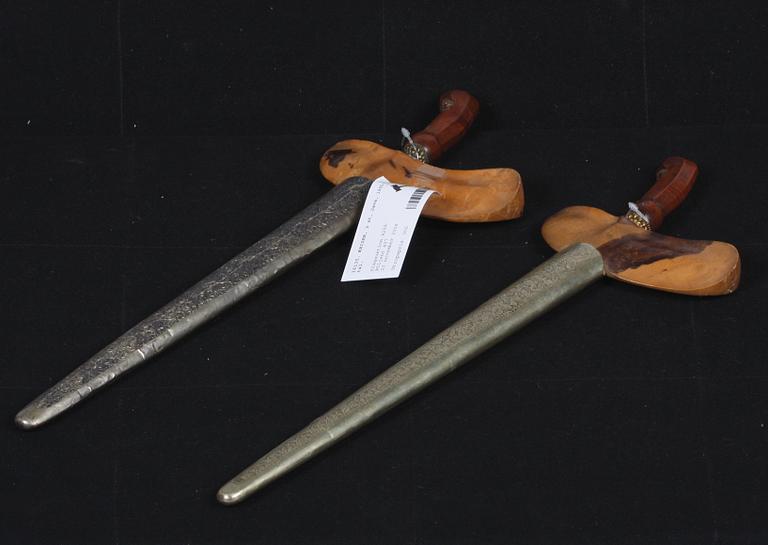 KRISER, 2 st, Java, 1900-tal.