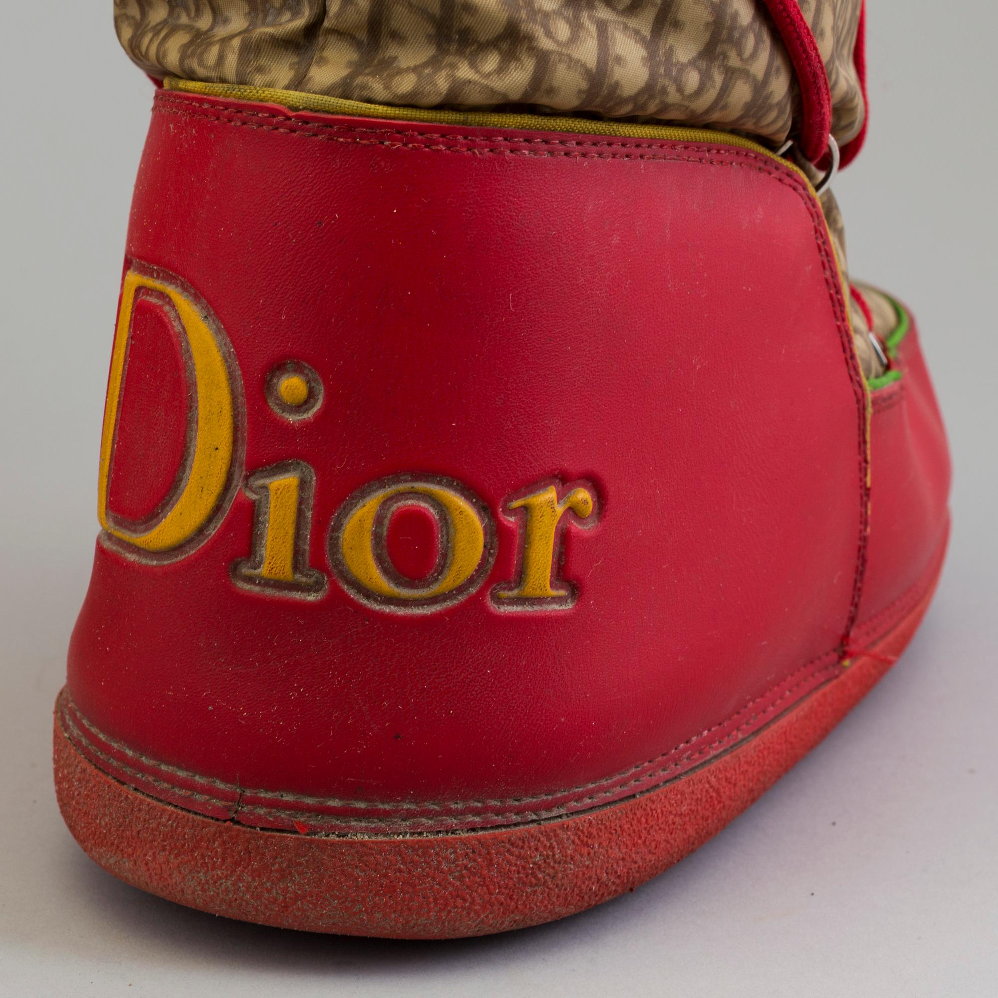MOONBOOTS, Christian Dior, storlek 41-43.