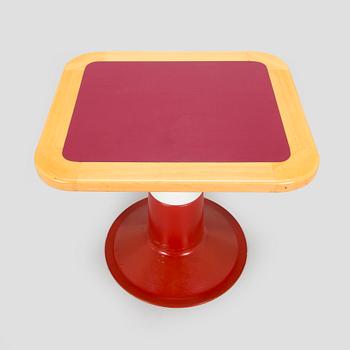 Yrjö Kukkapuro, a late 1970s table 'Saturnus', made to order, Haimi.