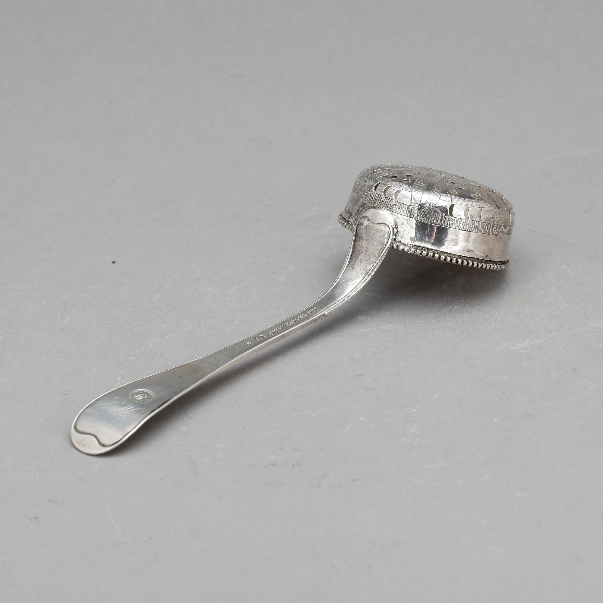 STRÖARE, silver, Magnus Ljungqvist, Kristianstad, 1791. Vikt ca 66 gram.