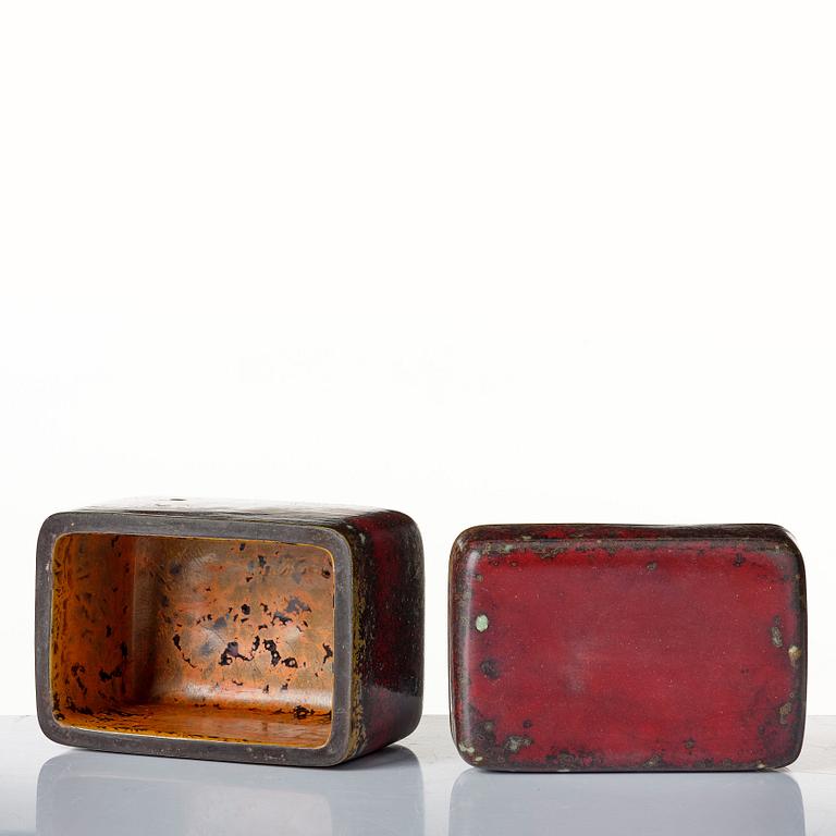 Hans Hedberg, a set of three faience boxes, Biot, France.