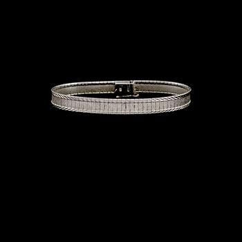 ARMBAND, silver, importstämplat. Vikt 16 g.