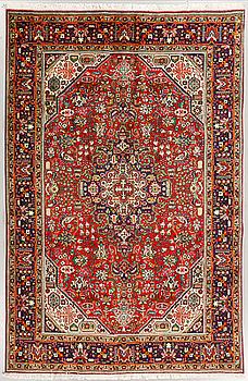 MATTA, Täbris, 290 x 200 cm.