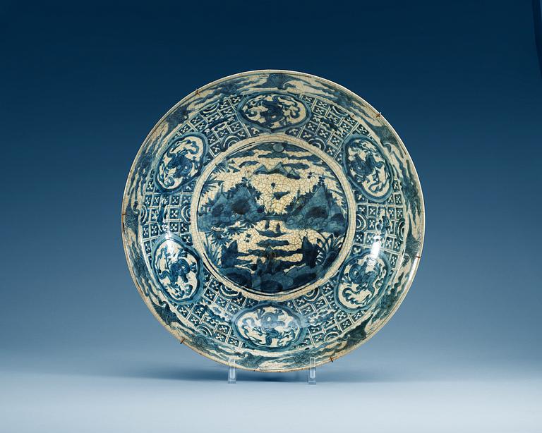 A large blue and white Swatow charger, Ming dynasty, Wanli (1573-1619).