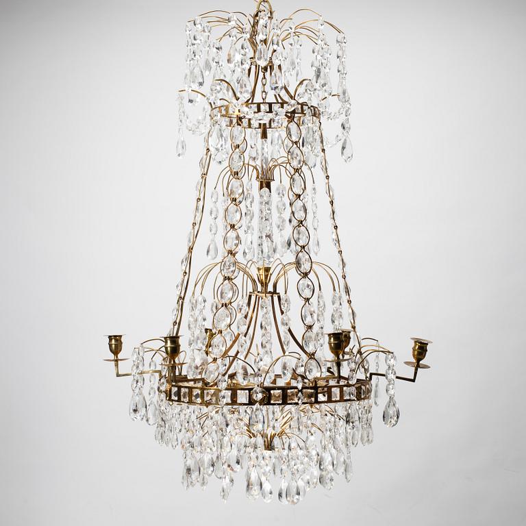 TAKKRONA, gustaviansk stil, ca 1900. Höjd 90 cm.