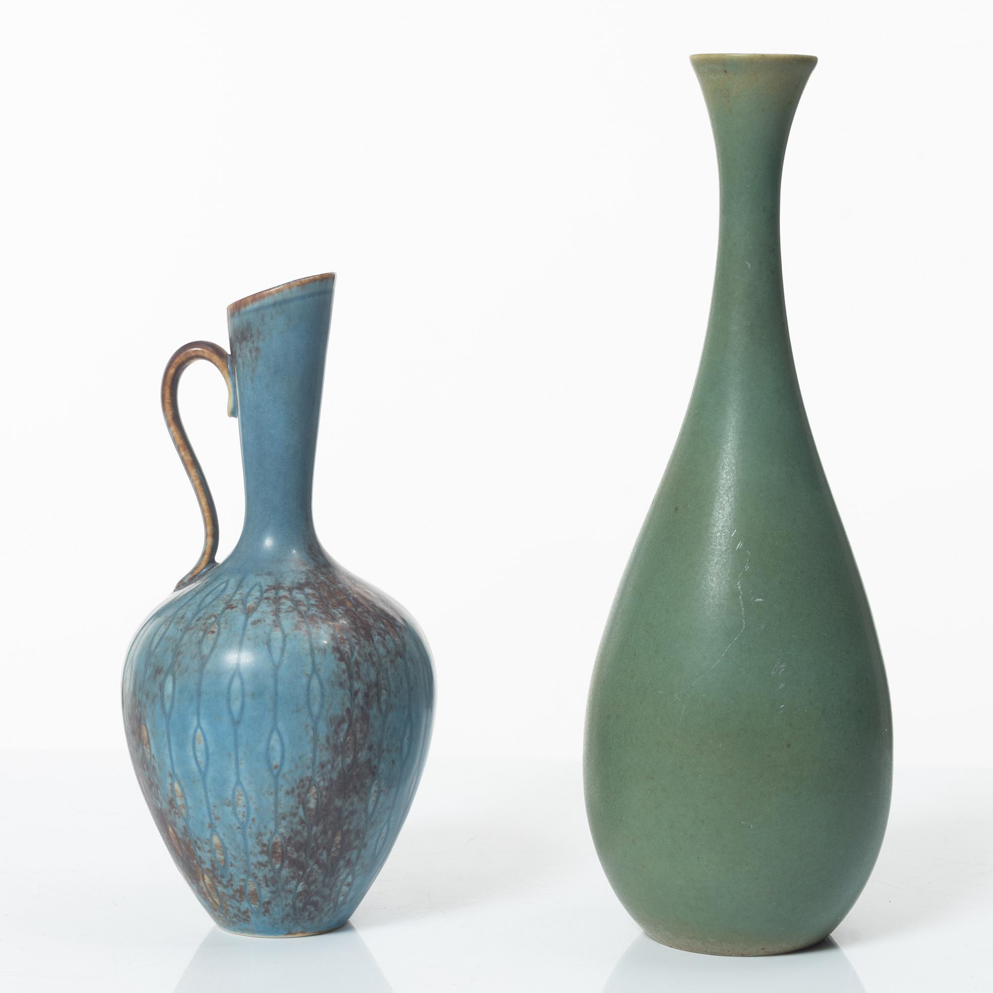 Two stoneware vases Gunnar Nylund and Carl-Harry Stålhane, Rörstrand and six ceramic miniatures, John Andersson Höganäs.