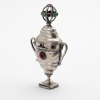 Scent box, silver, Denmark, 17th/18th century.