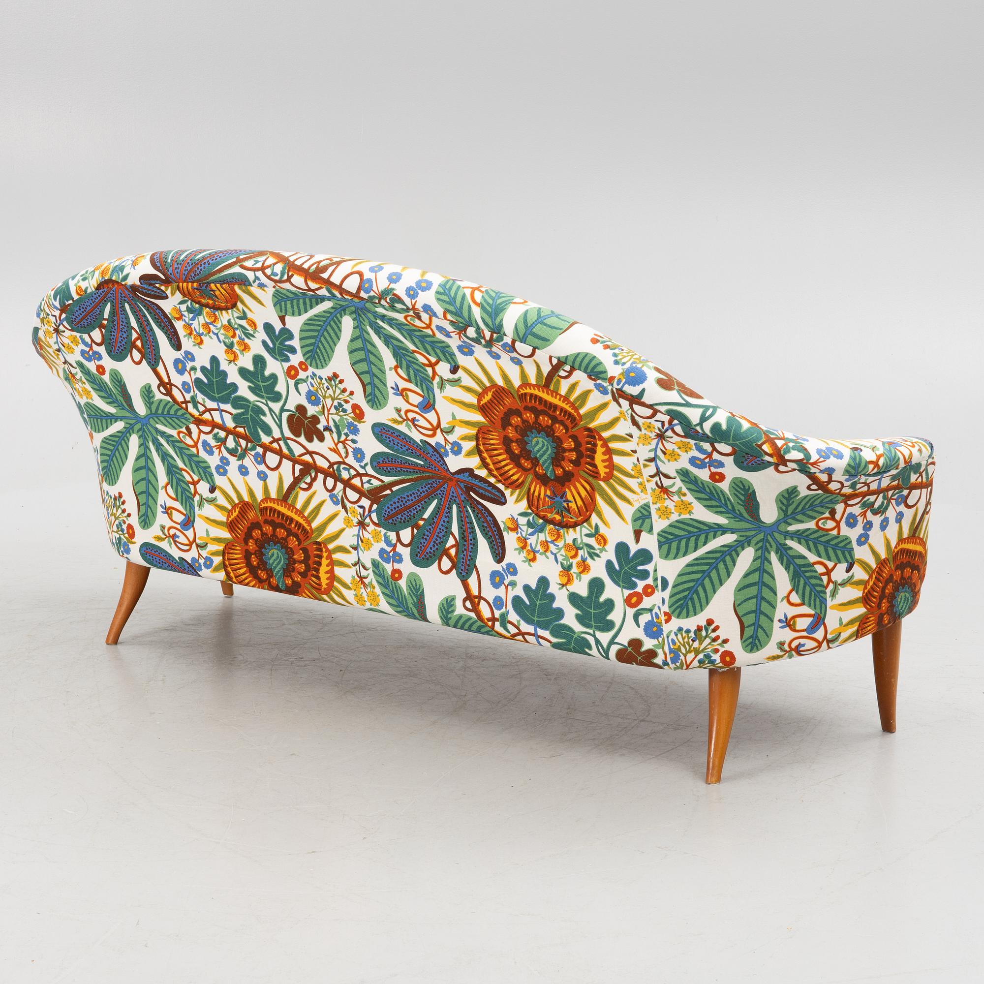 Kerstin Hörlin-Holmquist, a 'Paradiset' sofa, Triva, Nordiska Kompaniet, Sweden.