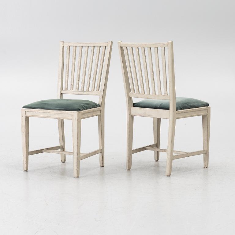 A set of eight chairs, 20th century.