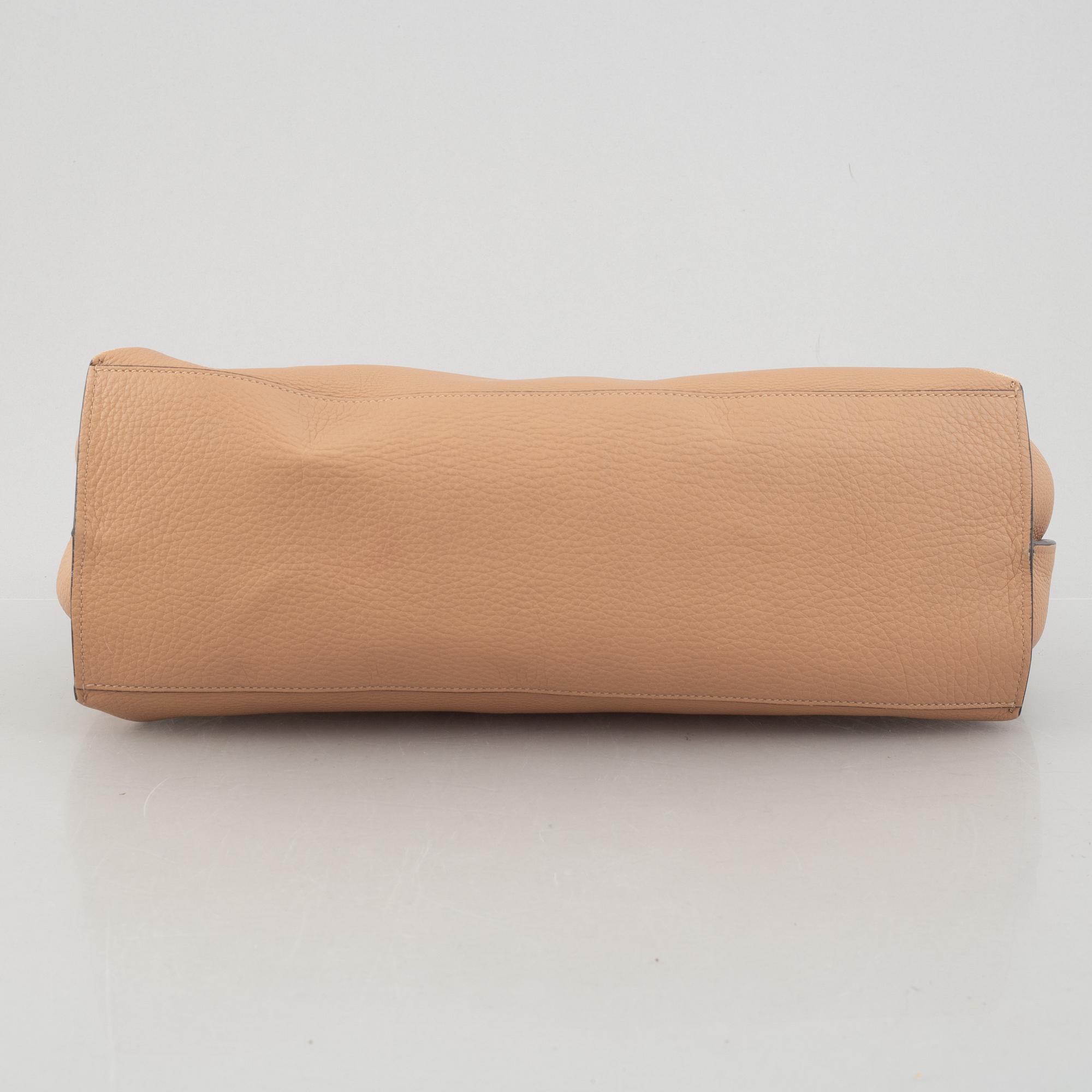 Gucci, "Bamboo Daily Top Handle" bag.