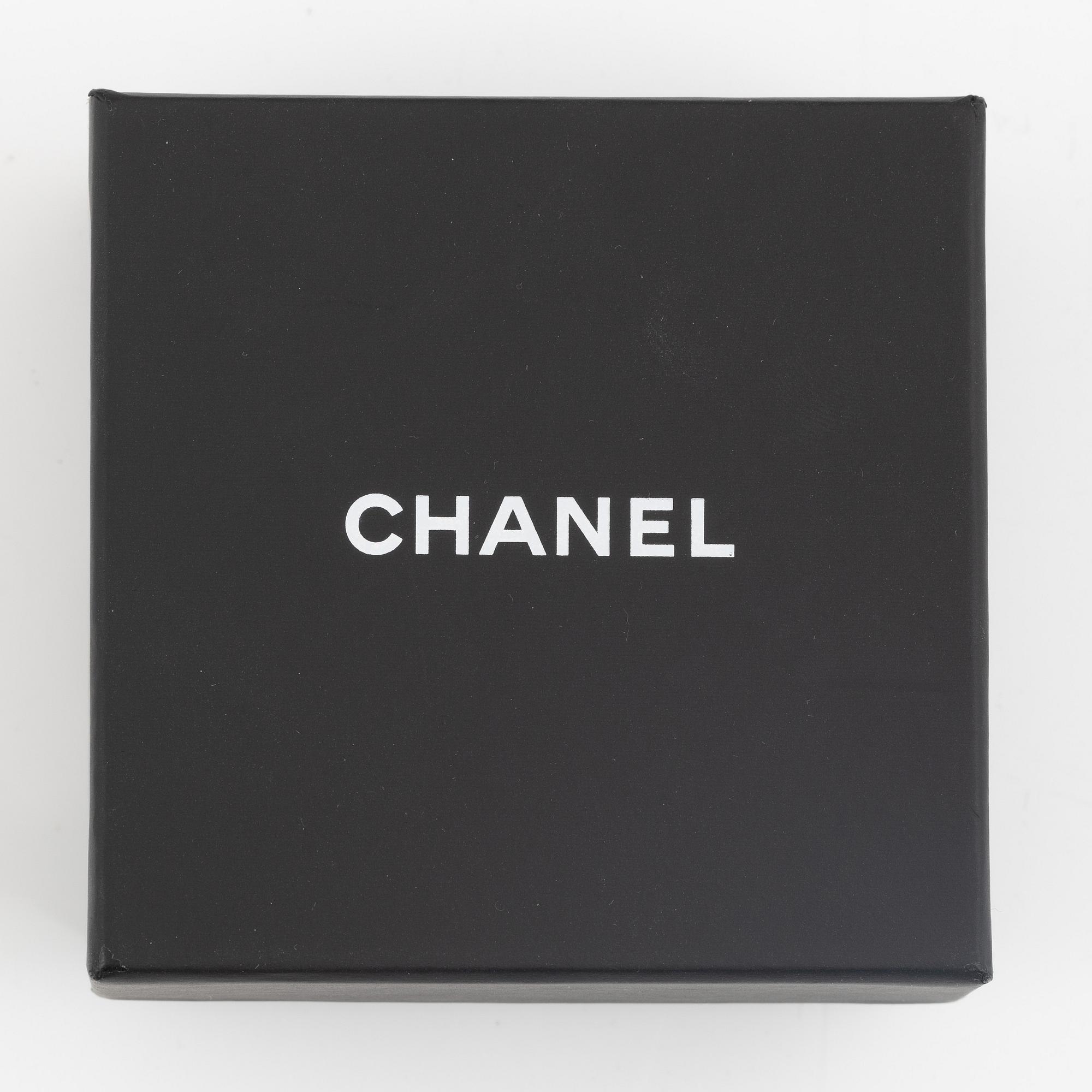 Chanel, earrings, 2018.