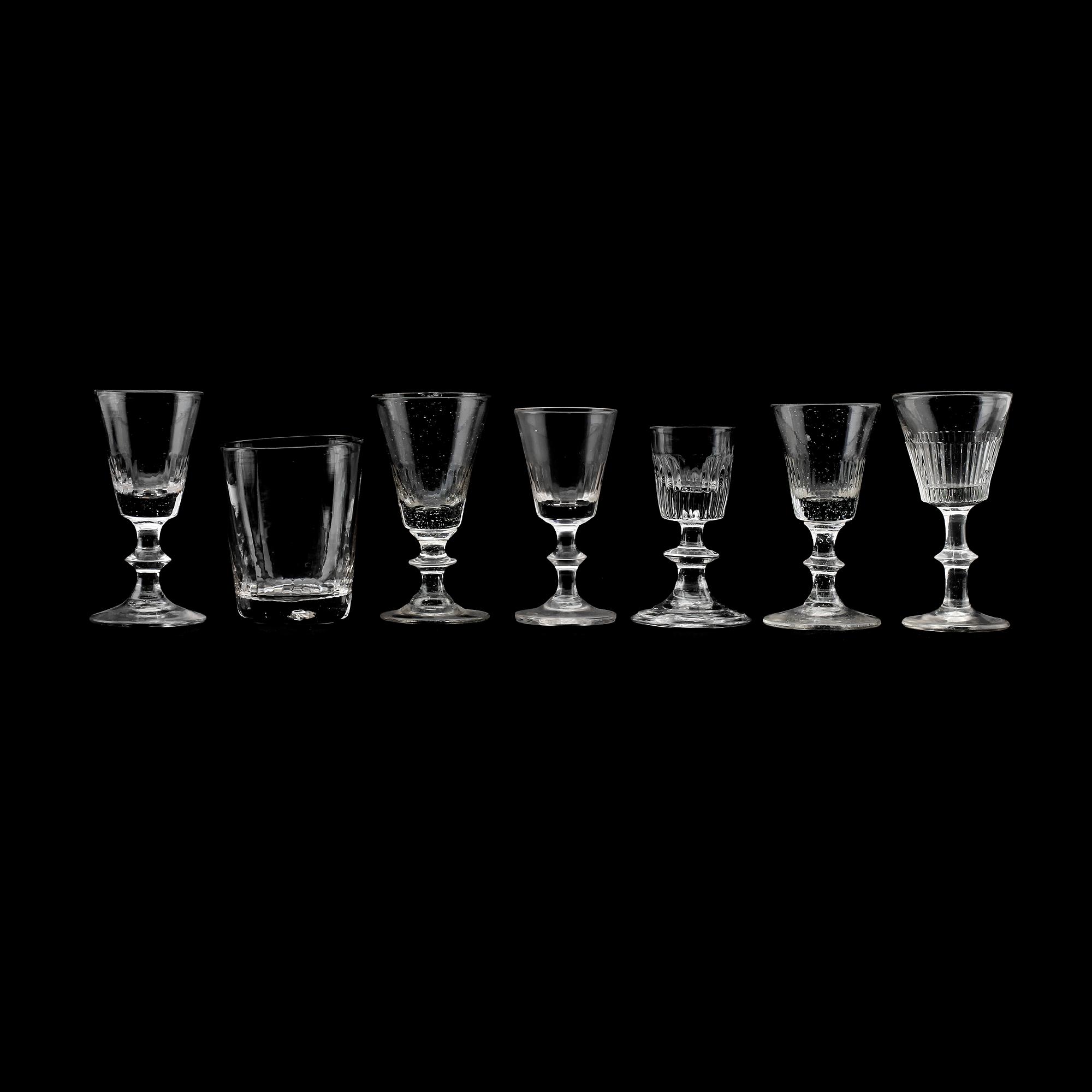 SAMLING GLAS, 35 st, snarlika, 1800-/1900-tal.