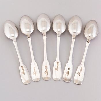 PAVEL OVCHINNIKOV, A set of six silver tea spoons, Moscow 1882-1899. Mark of Ovchinnikov, Imperial Warrant.