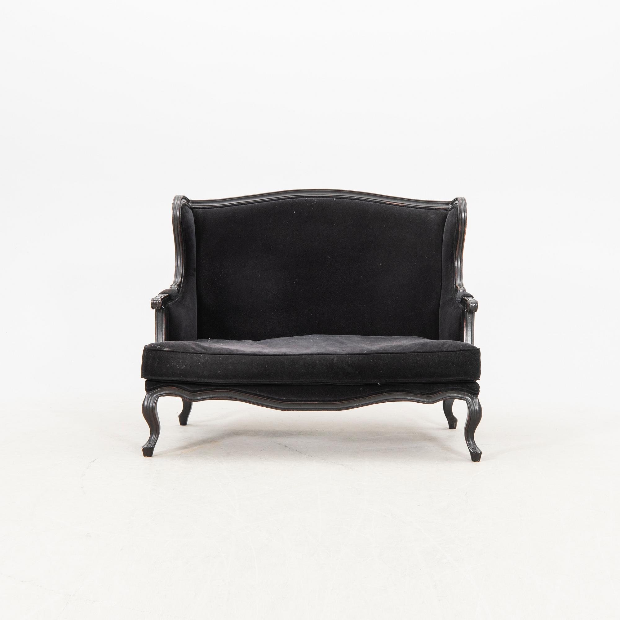 Soffa, rokokostil,  1900-talets andra hälft.
