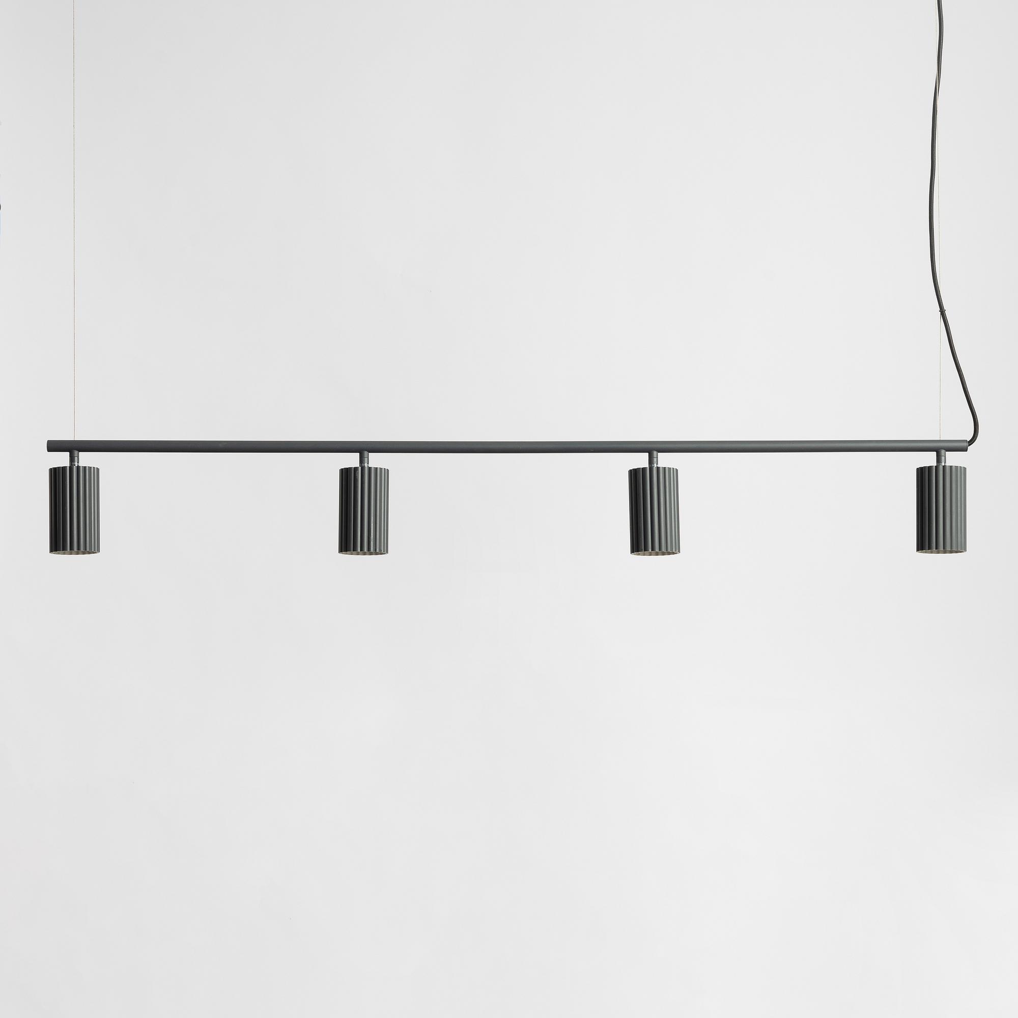 Nina Jobs och Stina Sandwall, taklampa, "Donna Line", Pholc, samtida.