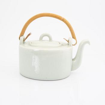 Signe Persson-Melin, a signed stoneware tea pot.