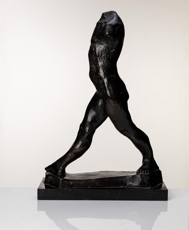 Gudmar Olovson, sculpture. Signed. Numbered. Foundry mark. Bronze, total height 67 cm, length 46 cm.