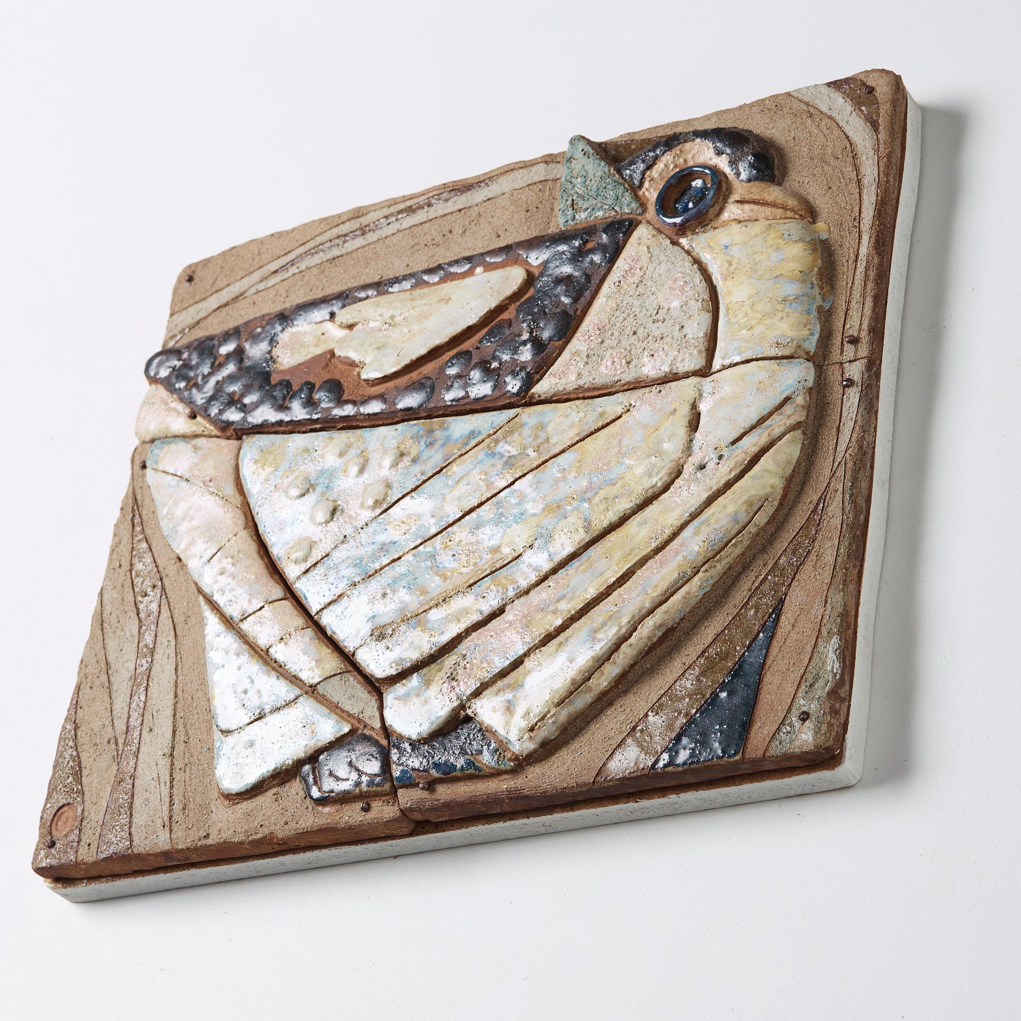 Tyra Lundgren, relief "Duvan Columbus", egen ateljé 1950-60-tal.
