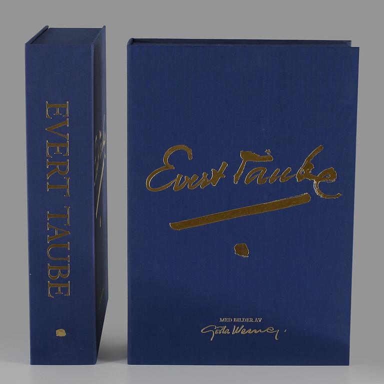 GÖSTA WERNER, 2 kassetter med 61 signerade färglitografier.