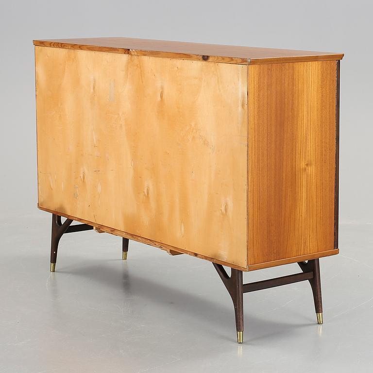 SIDEBOARD, AB Tabergsmöbler, Smålands Taberg, 1900-talets andra hälft.