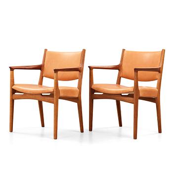 285. Hans J. Wegner, karmstolar, ett par "JH 525", Johannes Hansen, Danmark, 1960-tal.