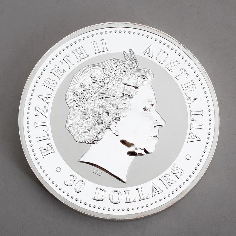 SILVERMYNT, 30 dollars, Elizabeth II, Australien, 1995. Vikt 1 kg.