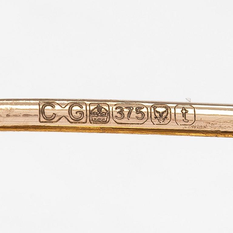 Cassandra Goad, a pair of 9K gold 'Tortilla Double' earrings. London.