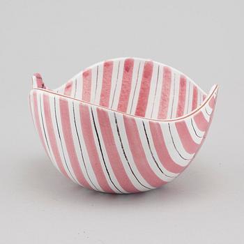 A mid 20th cenutry faience bowl, designed by Stig Lindberg for Gustavsberg.