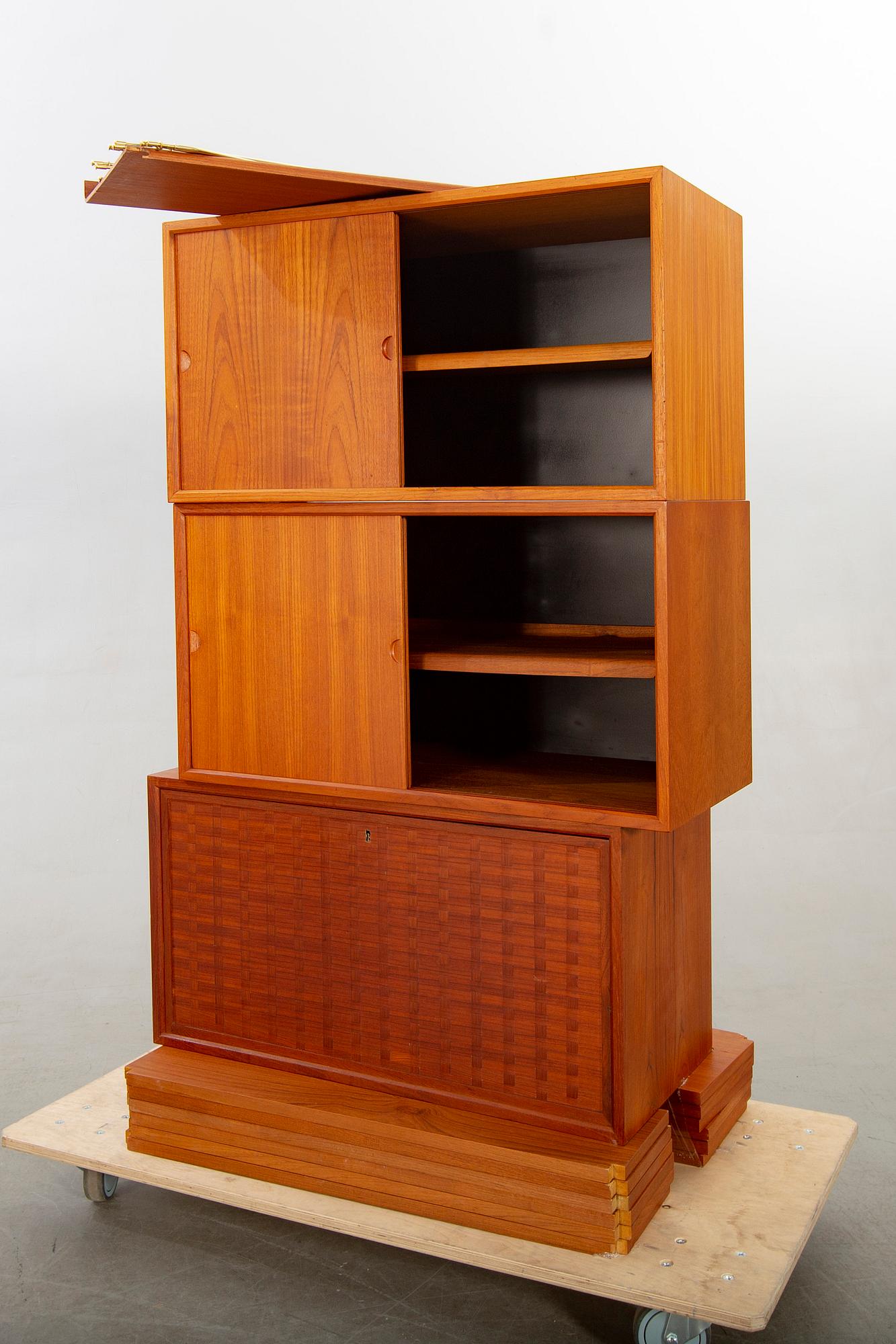 Poul Cadovius, "Royal System", hyllsystem, teak.