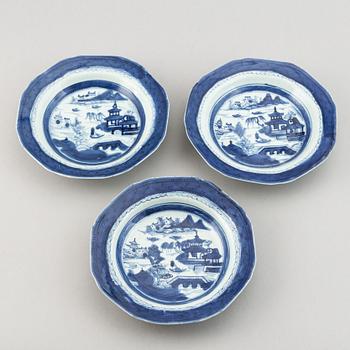 A group of blue and white porcelain, Qing dynasty, 18/19th Century.