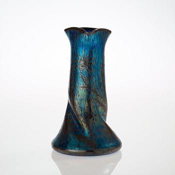 An Adolf Zasche Art Nouveau iridescent glass vase, Gablonz circa 1900.